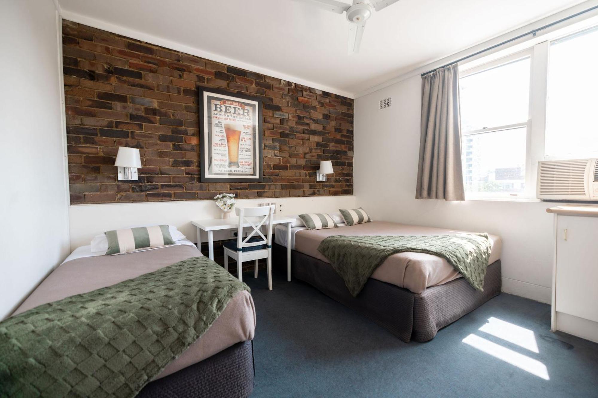 Hornsby Inn Bagian luar foto