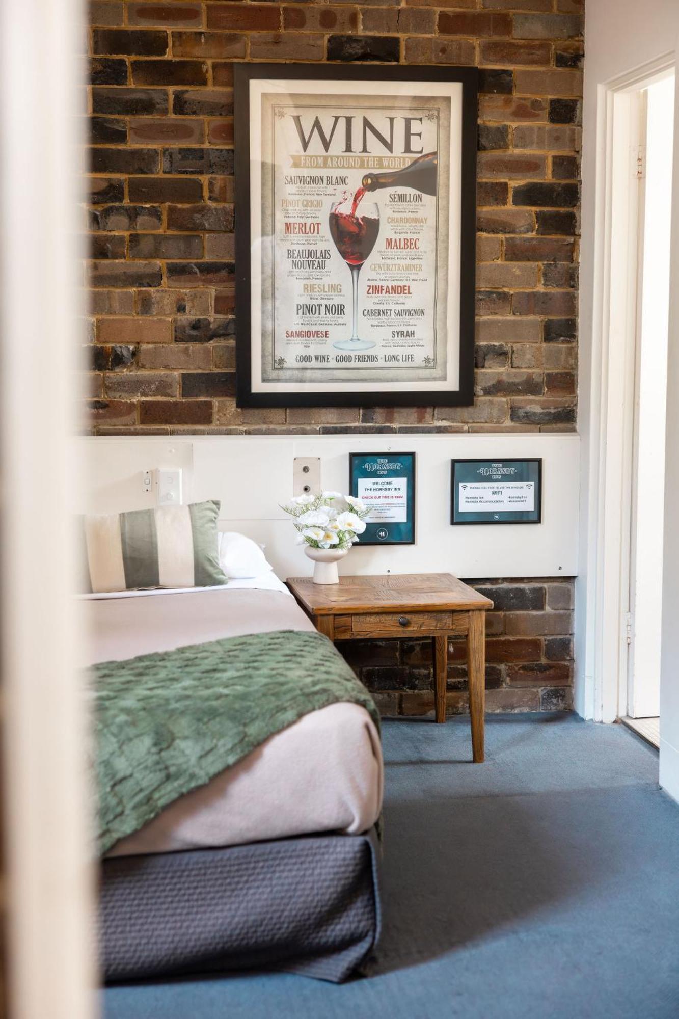 Hornsby Inn Bagian luar foto