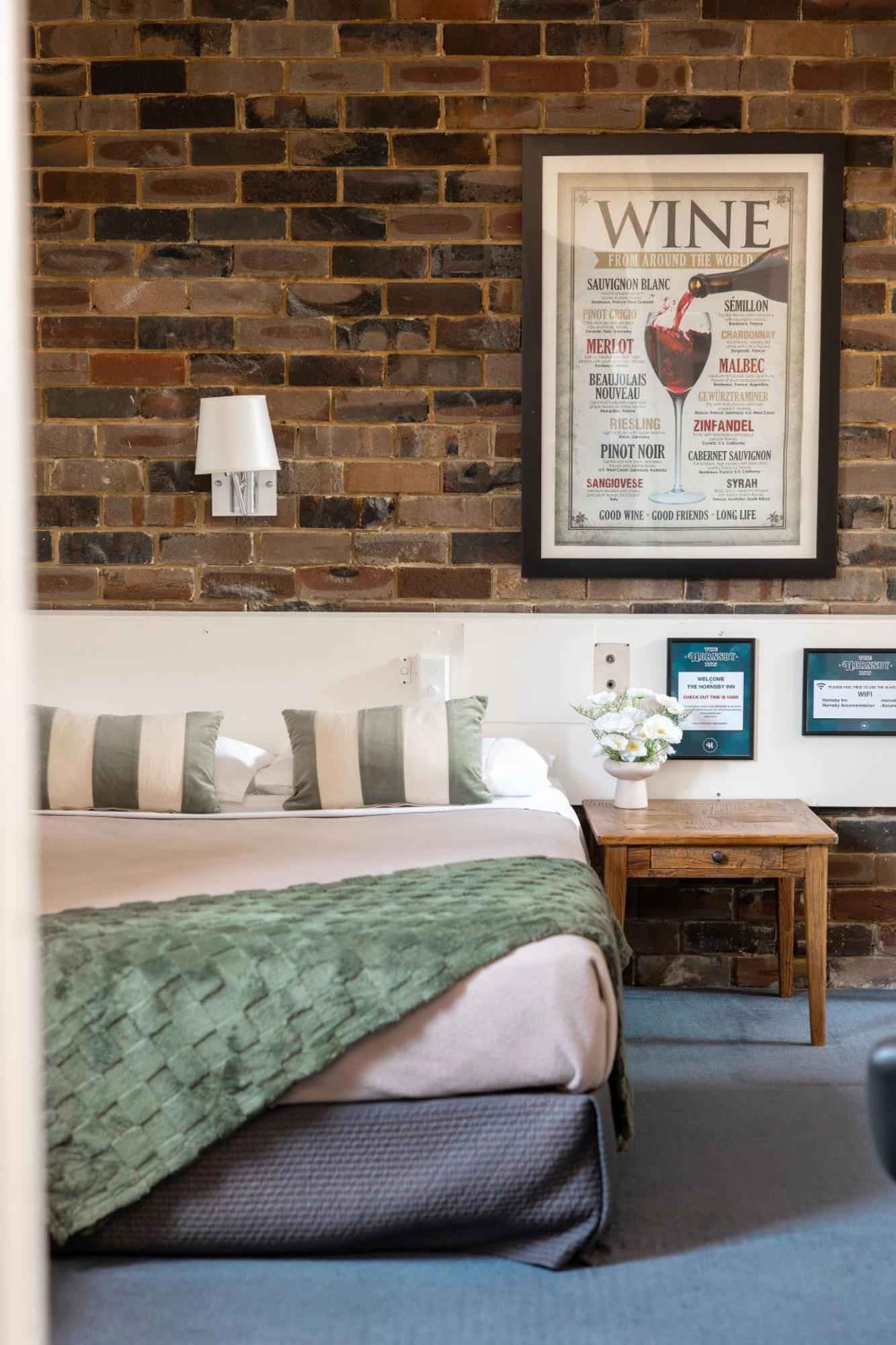 Hornsby Inn Bagian luar foto