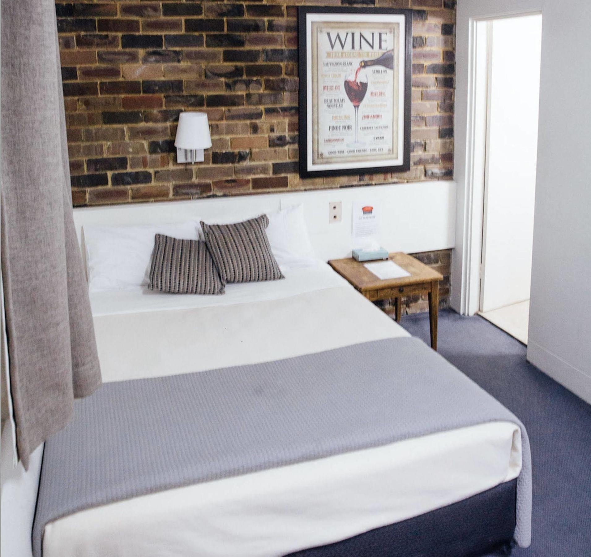 Hornsby Inn Bagian luar foto