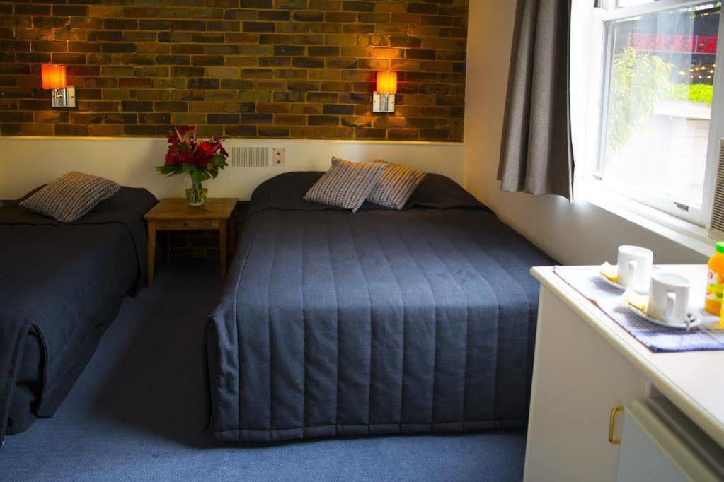 Hornsby Inn Bagian luar foto